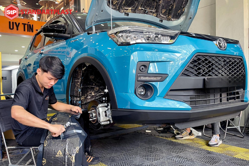 Đại lý dán cách âm StP xe ô tô tại Đồng Tháp chính hãng 5 Dán cách âm StP 4 hốc bánh xe