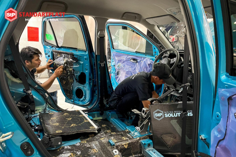 Cách âm StP xe ô tô tại Bến Tre - Giải pháp chống ồn 2025 2 Thi công vật liệu cách âm StP tại Bến Tre